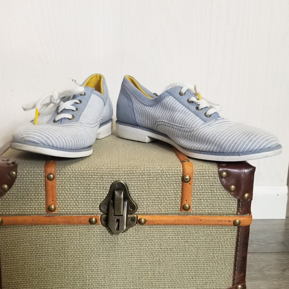 Striped Ked Sneakers with Small Heel